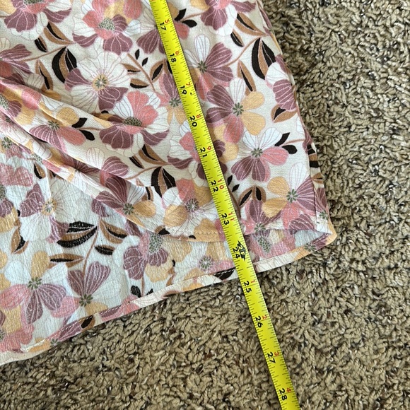 Willow + Root Twisted Open Back Top Versatile Floral Print Medium Multi Color - Picture 15 of 15